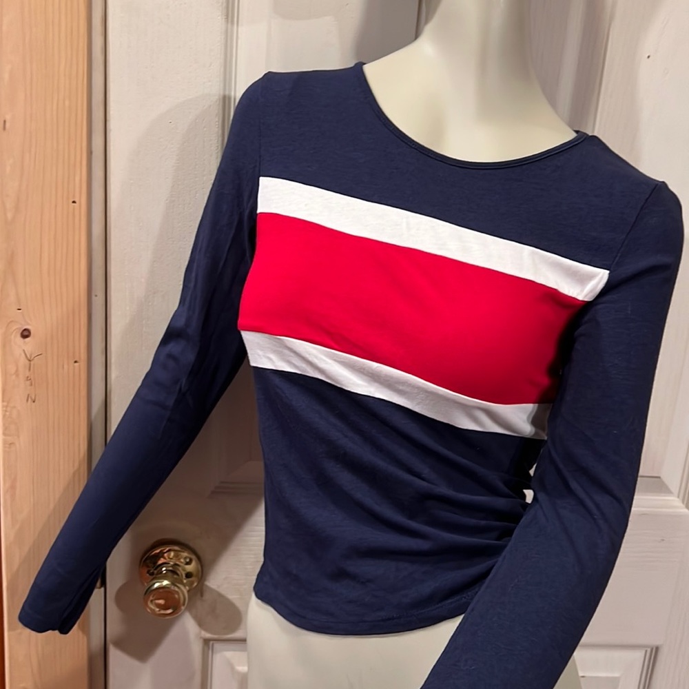 Long sleeve top